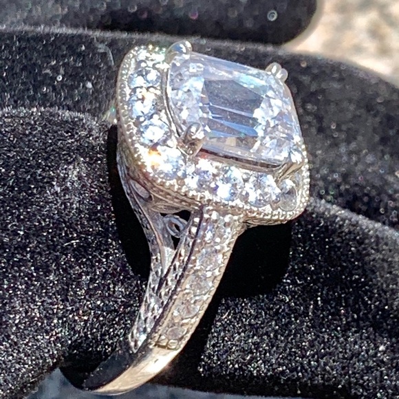 🔥🔥NBW VICTORIA WIECK STERLING SILVER RING🔥🔥 - Picture 3 of 8